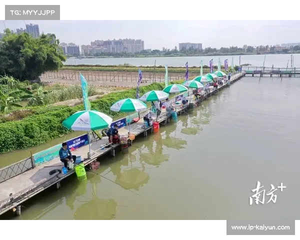 TP马赞比独木舟远征遭遇鳄鱼袭击 球员淡定垂钓成网络热议视频